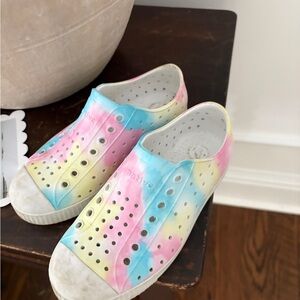 Native kids shoes size c12